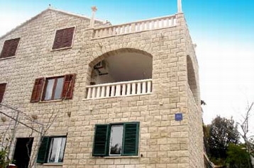 Pension de famille Postira 1